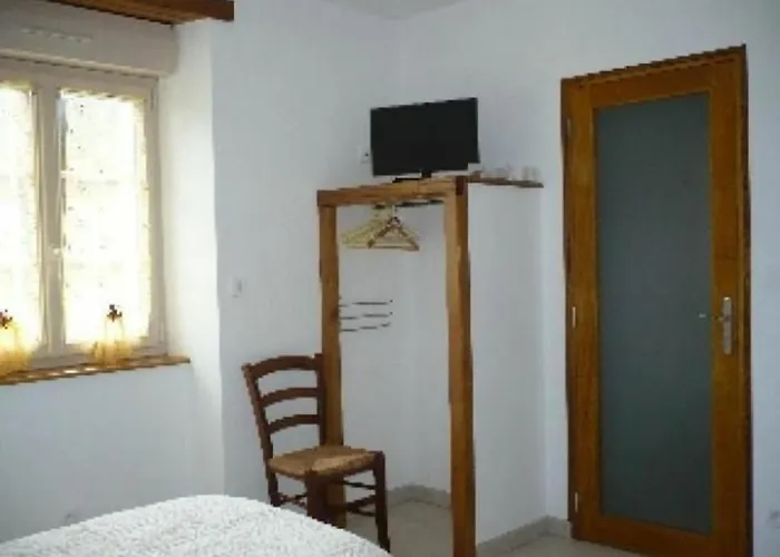 Avec Cuisine Equipee Et Wifi, Proche Nature Et Activites Aquatiques - Fr-1-410-198 * Epineu-le-Chevreuil